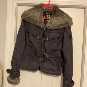 22 brand fitted navy coat with rabbit fur collar and cuffs
